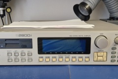 Akai_S2800_005